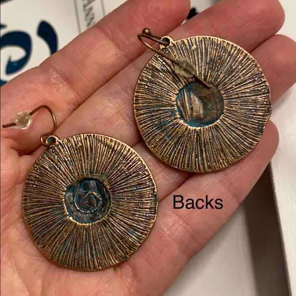 Boho spiral earrings - Picture 5 of 7